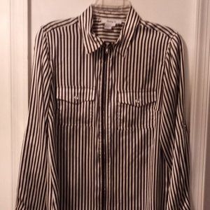 Pre-Owned Women’s Tracy M Silver & Black Zipper Blouse (Sz M)